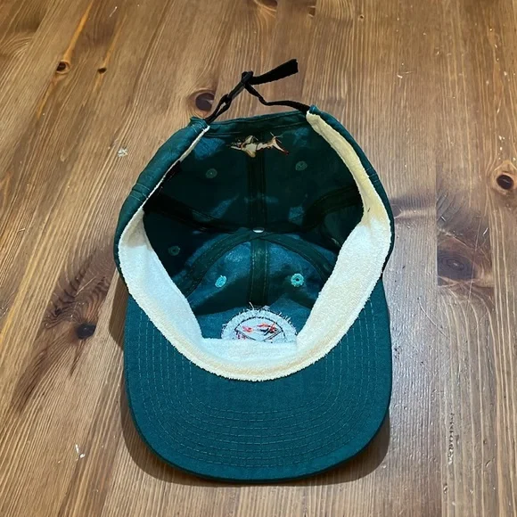 Vintage Greg Norman Golf Hat - Picture 4 of 4